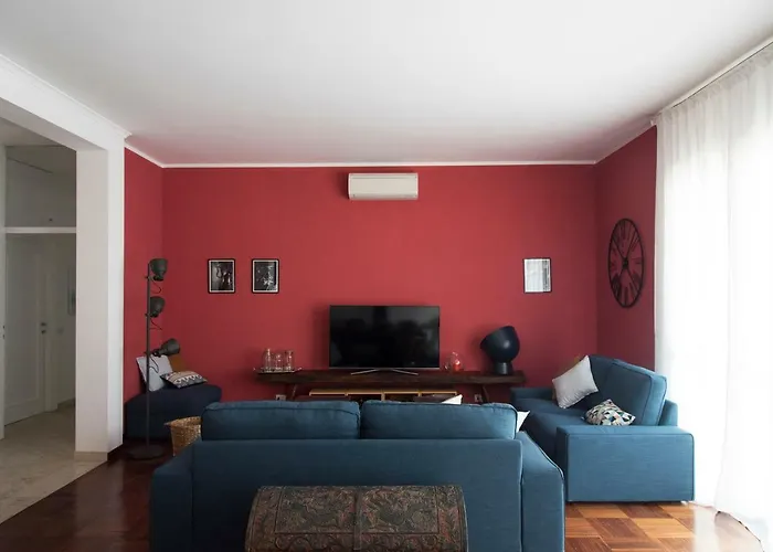 Apartmán Luxurious 4bdr Penthouse Near Duomo Cathedral Milán