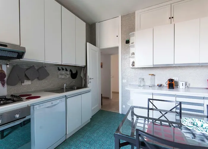 Apartmán Luxurious 4bdr Penthouse Near Duomo Cathedral Milán