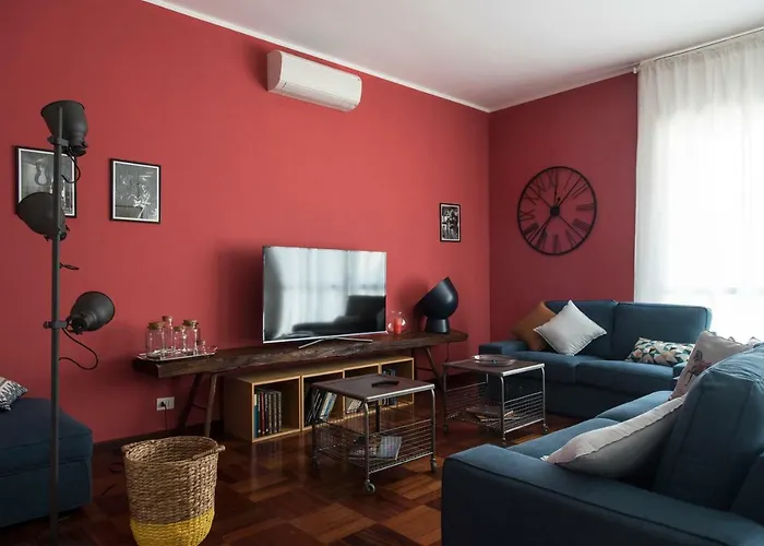 Luxurious 4bdr Penthouse Near Duomo Cathedral Apartmán