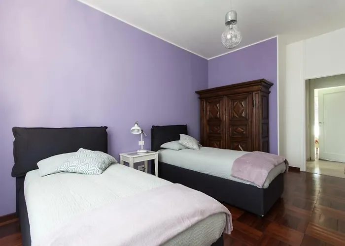 Luxurious 4bdr Penthouse Near Duomo Cathedral Apartmán