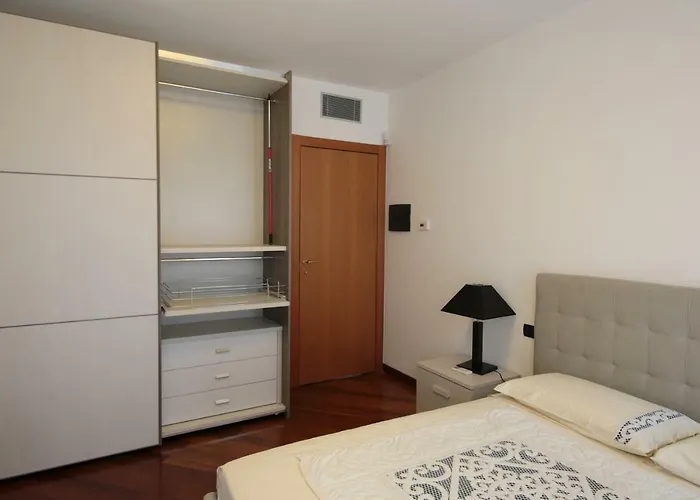 Orea Spiti - Charming Flat & Canal View Few Steps From Movida