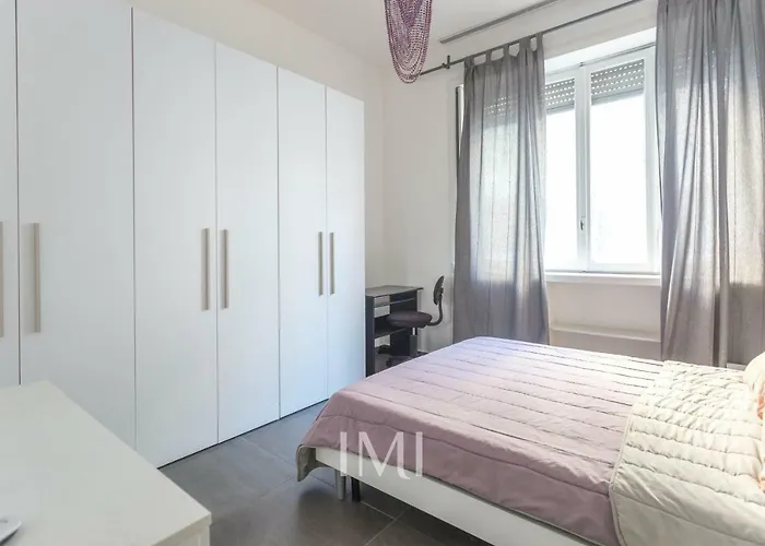 Porta Vittoria Center * 밀라노