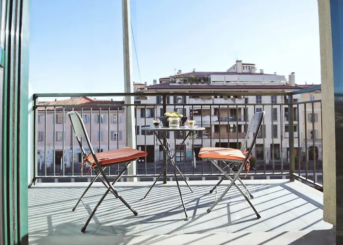 Orea Spiti - Charming Flat & Canal View Few Steps From Movida *