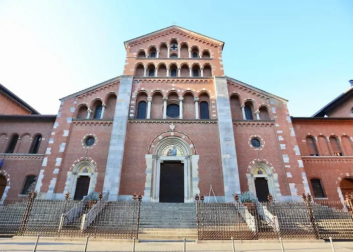 Pretty Space 100metri Da Stazione Lägenhet