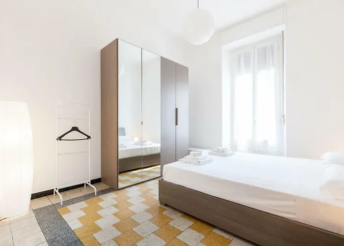 Urban Art Apartment *