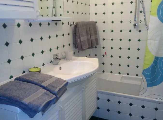 Apartamento Olona Place 3 *