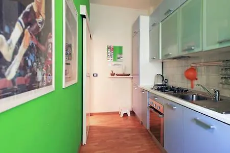 Centro Storico Corso Magenta Cadorna ميلان