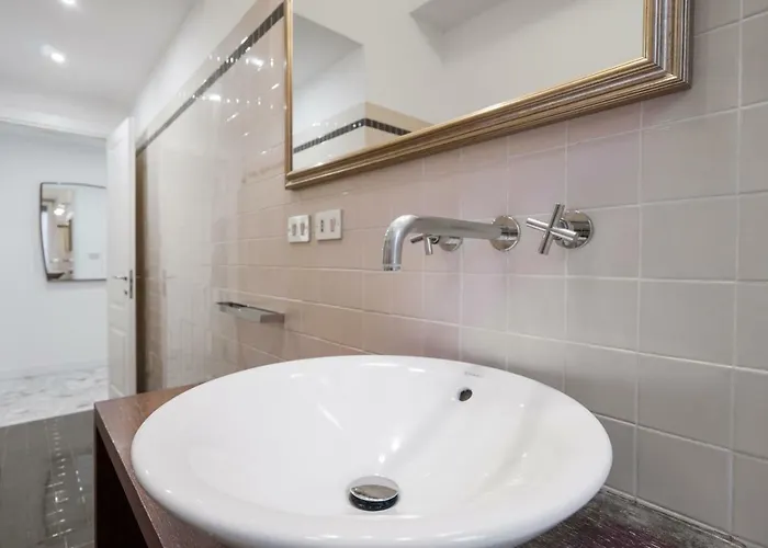 Hacca Collection - 3br Bocconi-navigli *