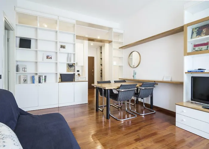 Hacca Collection - Bocconi, Navigli 1br Милан