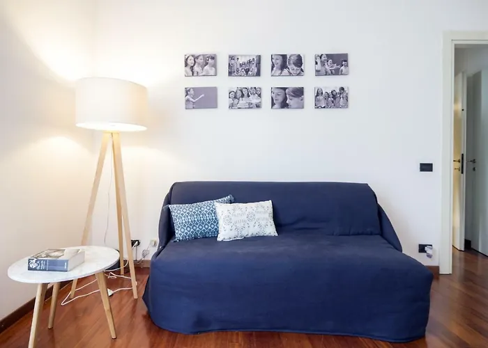 Hacca Collection - Bocconi, Navigli 1br Апартаменты