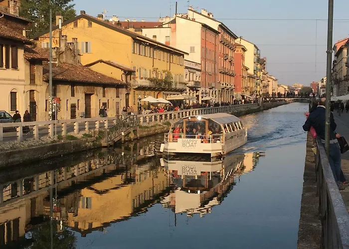 Naviglio Grande Daire Milano