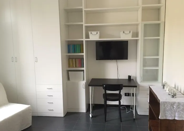 Naviglio Grande Daire *