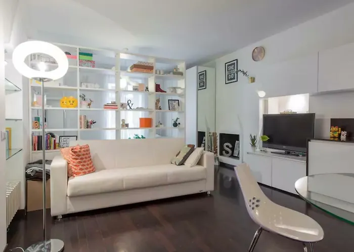 Lovely In The Heart Of * Mailand