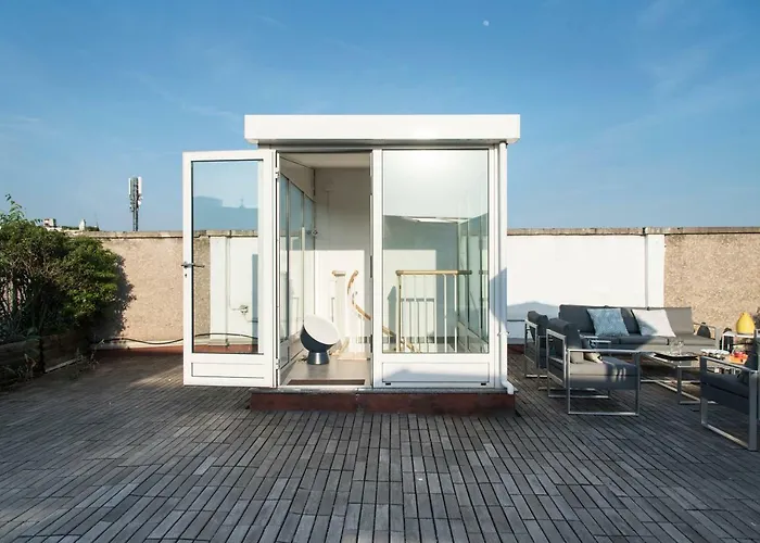 Apartmán Luxurious 4bdr Penthouse Near Duomo Cathedral Milán