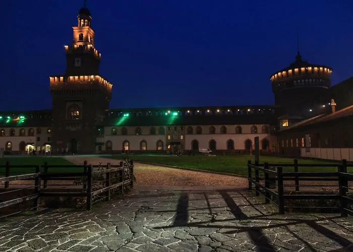 Cosy 2 Minutes From Duomo