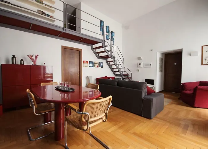 Fancy Blue Duomo Duplex *