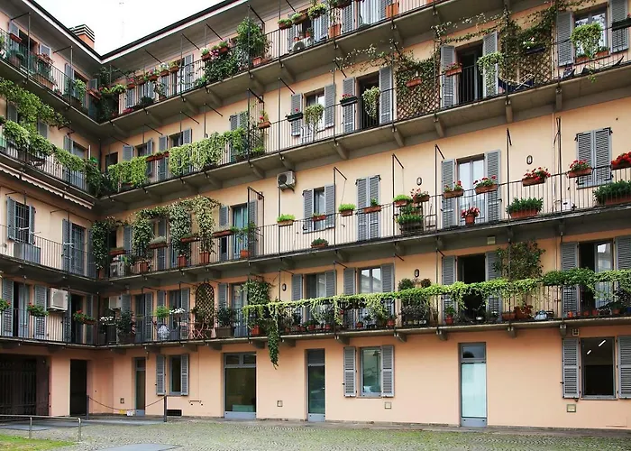 Game House In The Center شقة ميلان