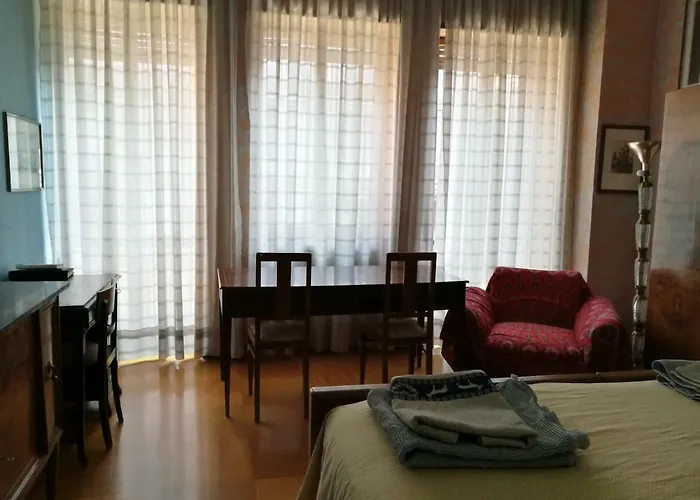 Big In Center Milão