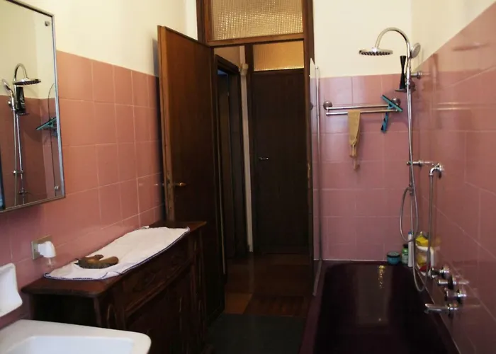 Big In Center Quarto em Acomodações Particulares *