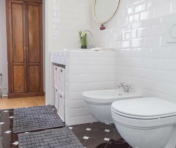 Easylife - - Crema 23 - Porta Romana Milán