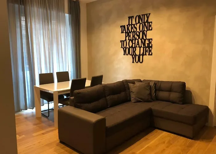 Apartment De Angeli Modern Mailand