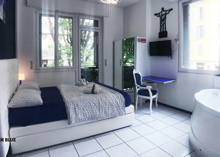 Duomo Luxury House 9 Pax Milán