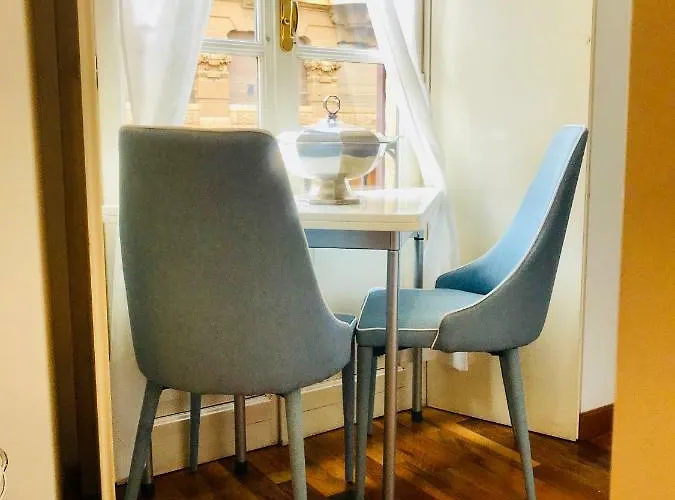 Comecasa Duomo - San Babila Lovely Milan