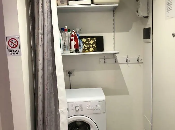 Joy House -central Near Metro Arco Della Pace Brera-entire Perfect For Work & Play, Nightlife With Ac & Fast Wifi Welcome To The Cool Joy House! דירה