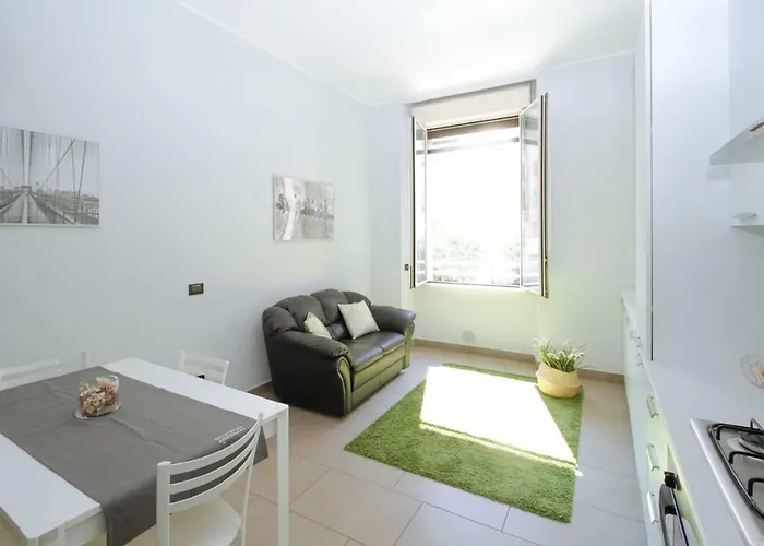 Easylife - - Aragona 22 - Studi Milano