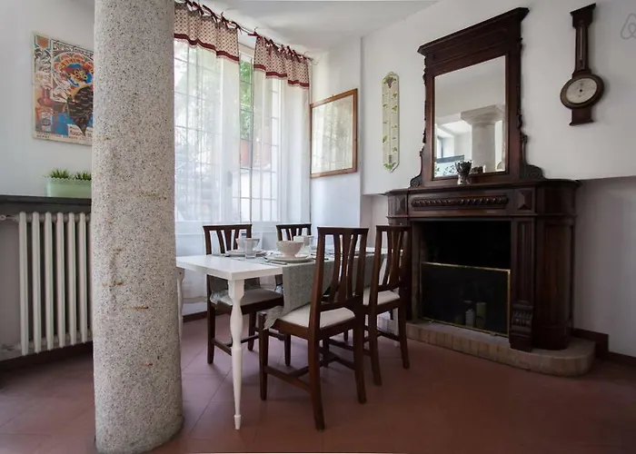 Charming Navigli Apartament Mediolan
