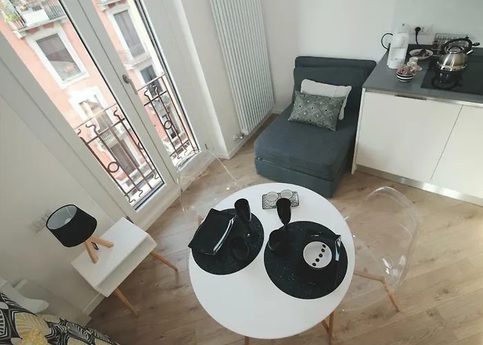 アパート P&d Navigli Via Casale *