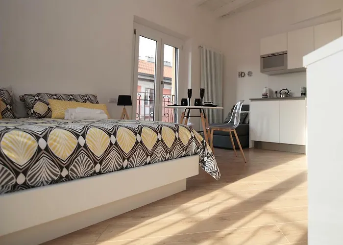 P&d Navigli Via Casale