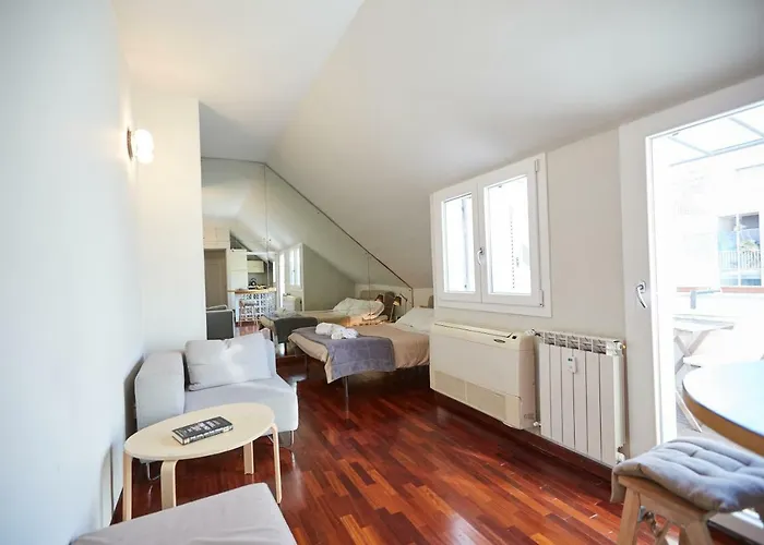 Guesthost - Con Balcone Per 2 Persone *