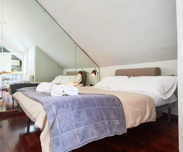 Guesthost - Con Balcone Per 2 Persone Apartment Mailand