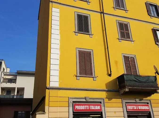 In Certosa Station *