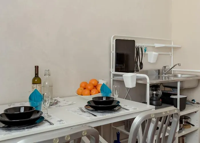 Pied A Terre Sant'agostino Apartment
