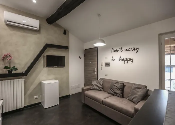 Stylish Near Duomo شقة *