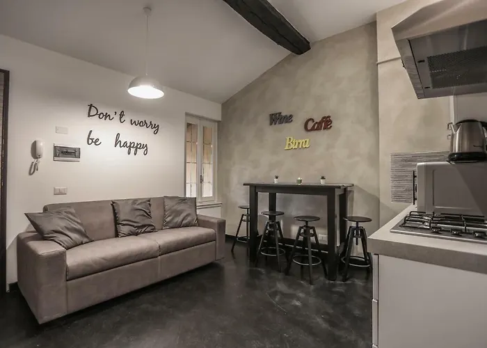 Apartament Stylish Near Duomo Mediolan