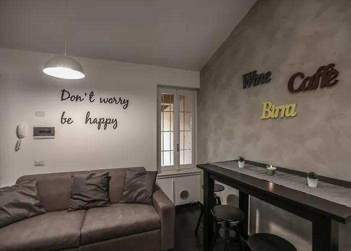 Stylish Near Duomo شقة