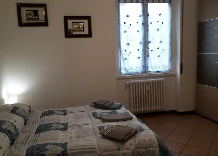 Il Naviglio Dietro L'angolo *