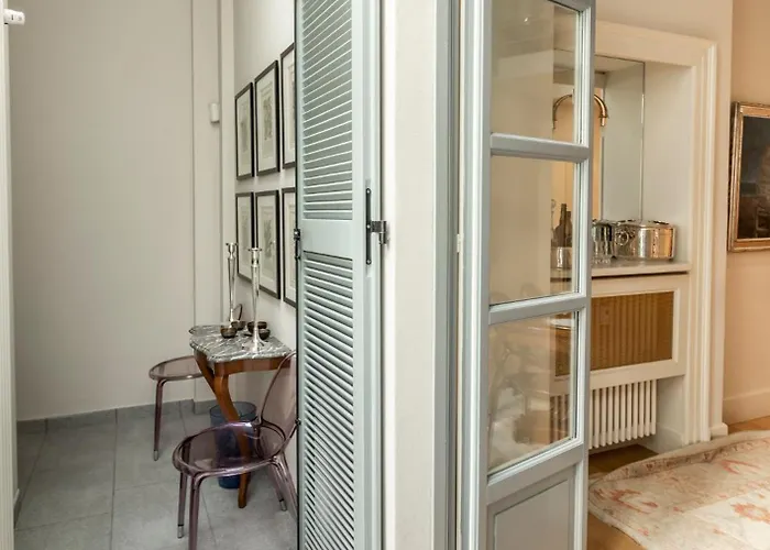 Apartamento Antica With Outdoor In The Heart Of Centre, 4 Bedrooms *