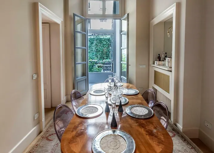 Antica With Outdoor In The Heart Of Centre, 4 Bedrooms