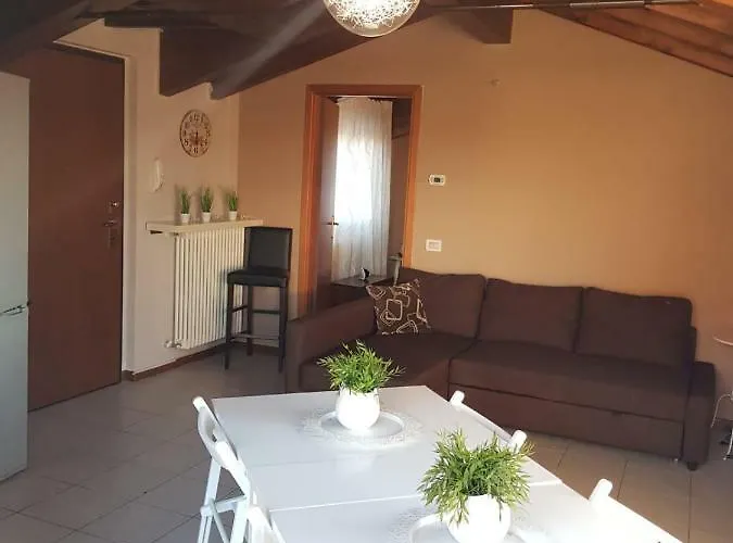 Apartmán Leonardo Da Vinci / Galeazzi *