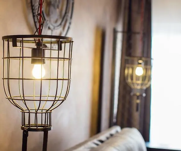 Industrial Near Duomo Lejlighed *