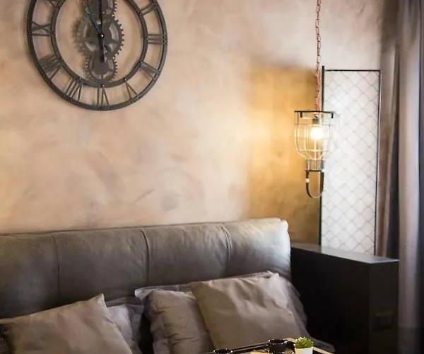 Lejlighed Industrial Near Duomo Milano