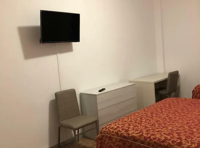 Leoncavallo House *
