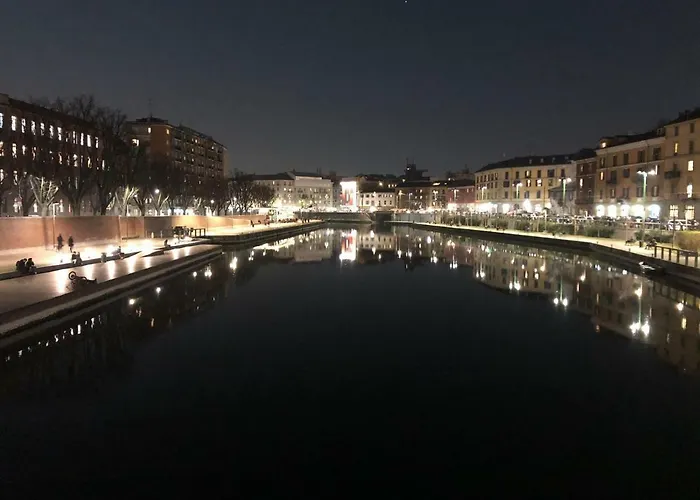 Grande In Zona Navigli * Milano