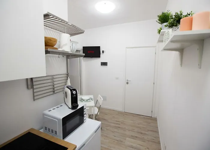 Via Treviso 6 Отель *