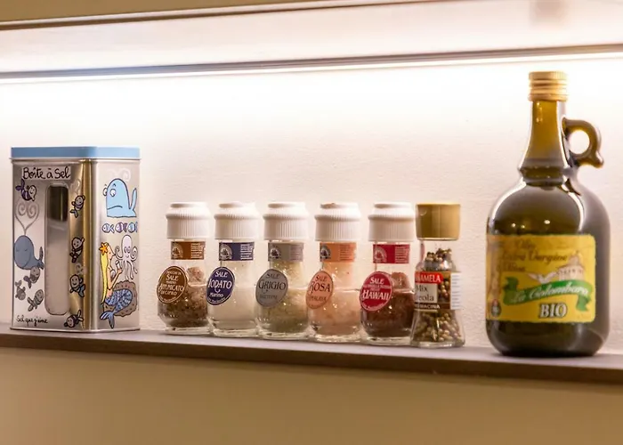 La Casa Colorata - Flats In - Bocconi