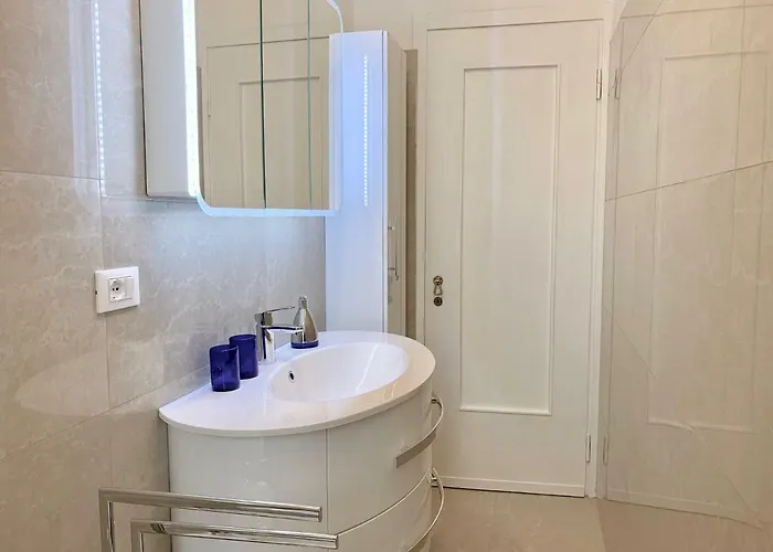 Roomy Μιλάνο